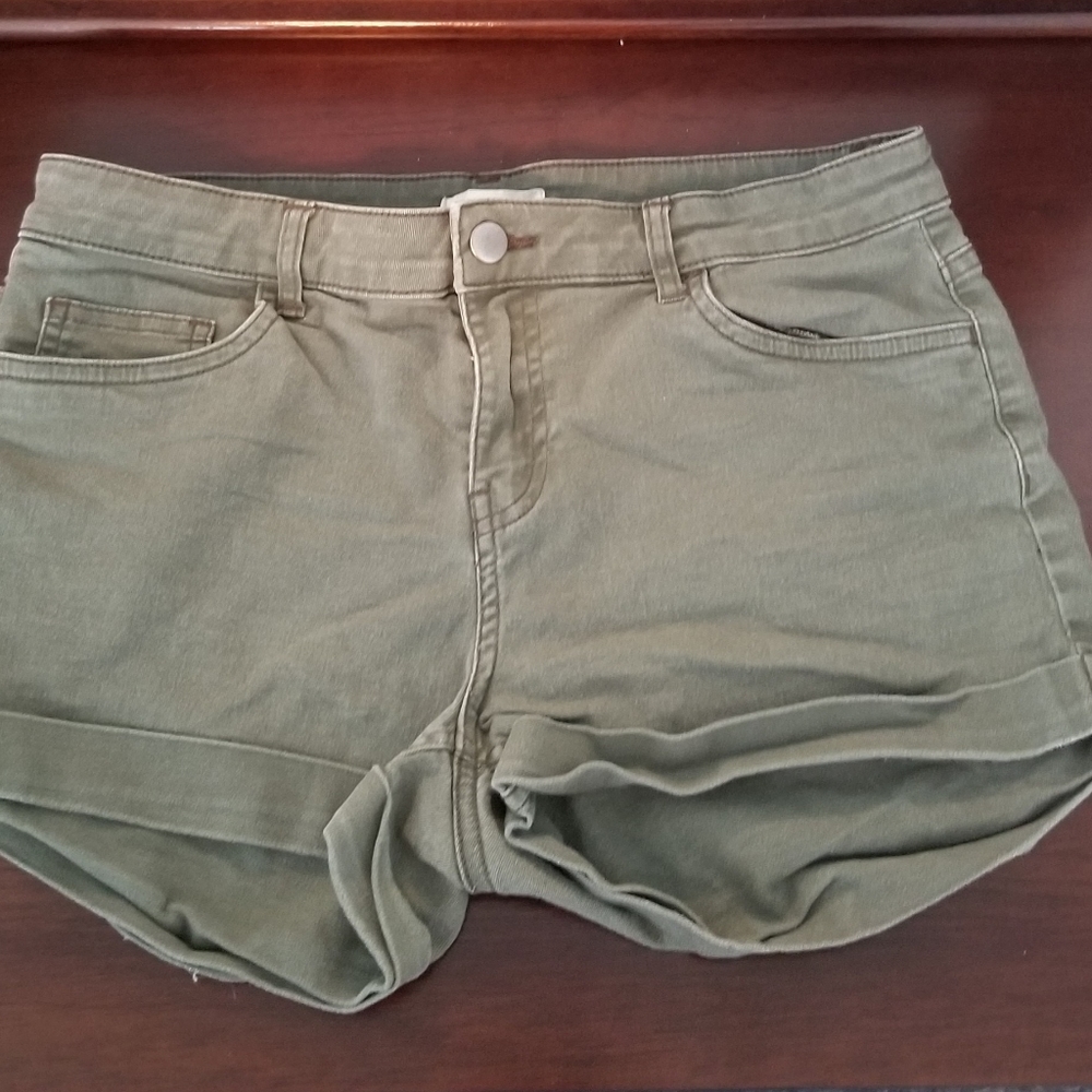 H & M Army Green Shorts